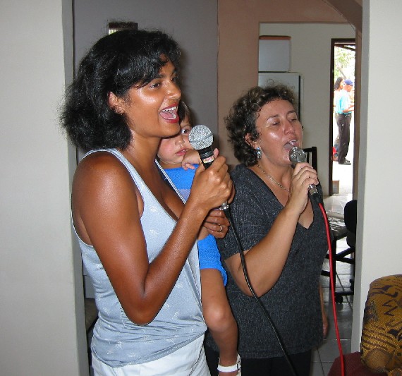 2002_12_25 127 Small.jpg, 1/17/2003, 82 kB