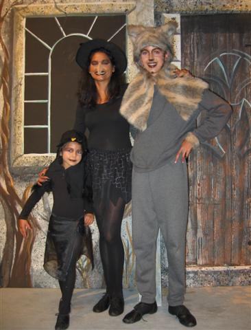 Behind 2005_10_29 014 (Small).jpg
