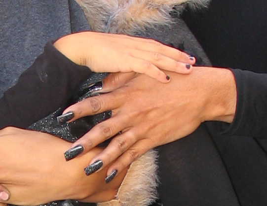 Behind 2005_10_300015 Nails.jpg